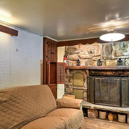 Rustic Bedford Cabin Near Hunting And Fishing Villa Luaran gambar