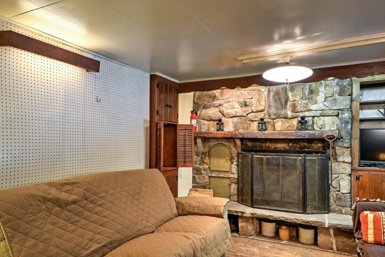 Rustic Bedford Cabin Near Hunting And Fishing Villa Luaran gambar
